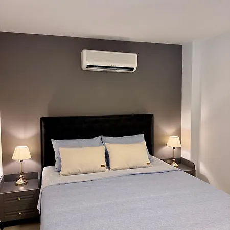 Apartamento Sa Apartments! Beachfront With Sea View & Pool *